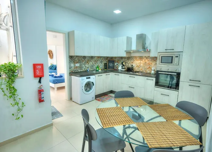 Modern 1Br Stylish Maisonette With Yard - Bugibba Promenade